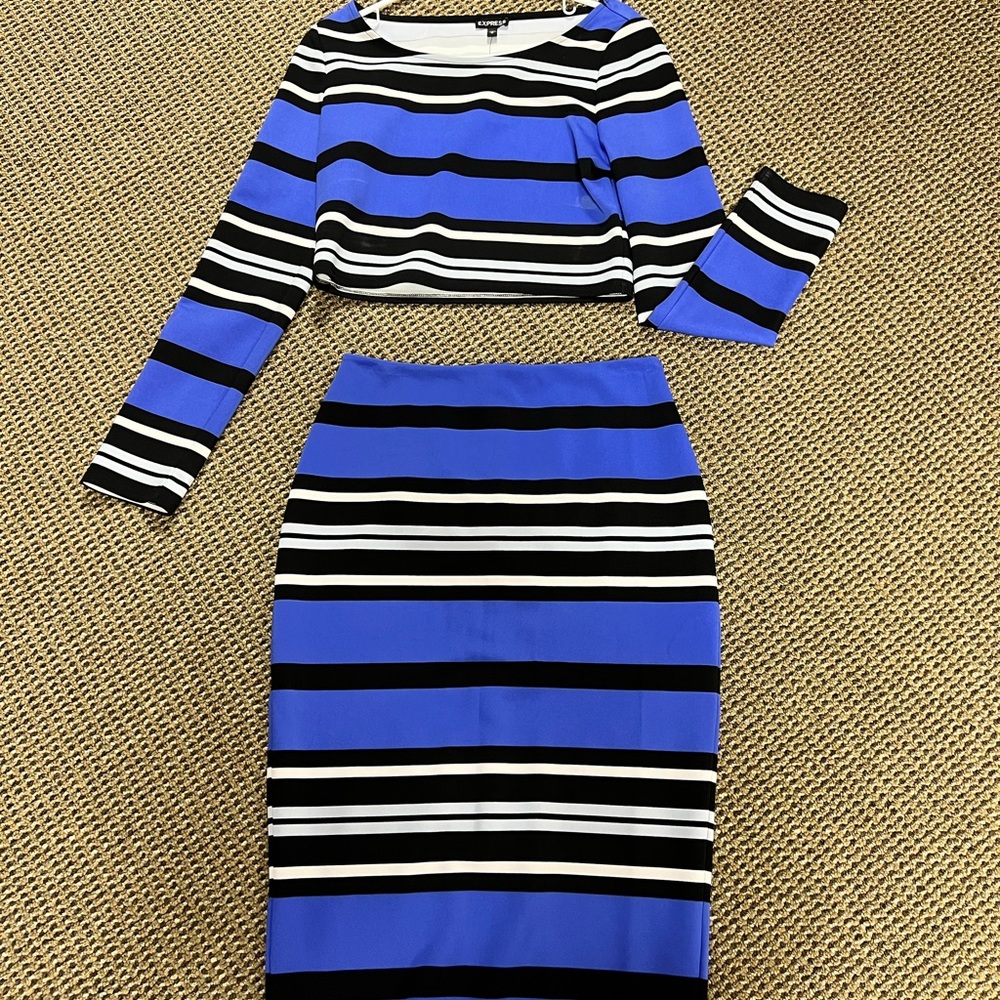 Two piece cropped outfit